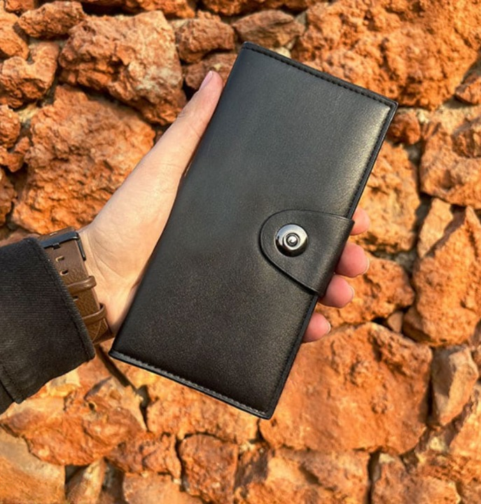 Tri-Fold Pure Leather Long Wallet for Men & Women – Genuine Cow Leather Fashion Wallet with Multiple Card Slots, Cash & Mobile Compartments – Stylish Smooth Pattern in Brown, Black & Blue (18×9×2cm)